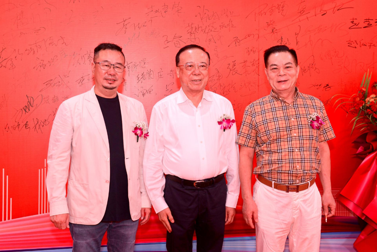 微信图片_20230904111858_1.png 微信图片_20230904111858_1.png
