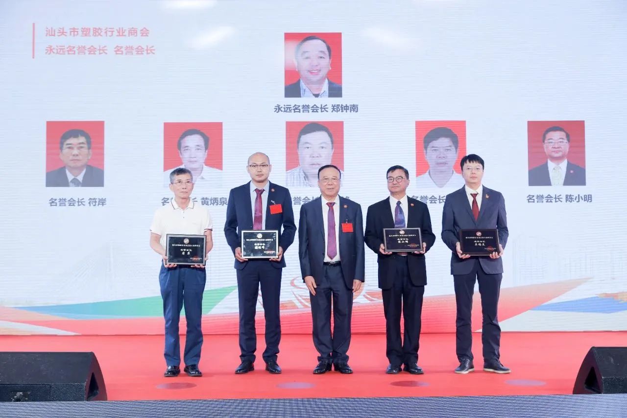 微信图片_20231101104808.jpg 微信图片_20231101104808.jpg