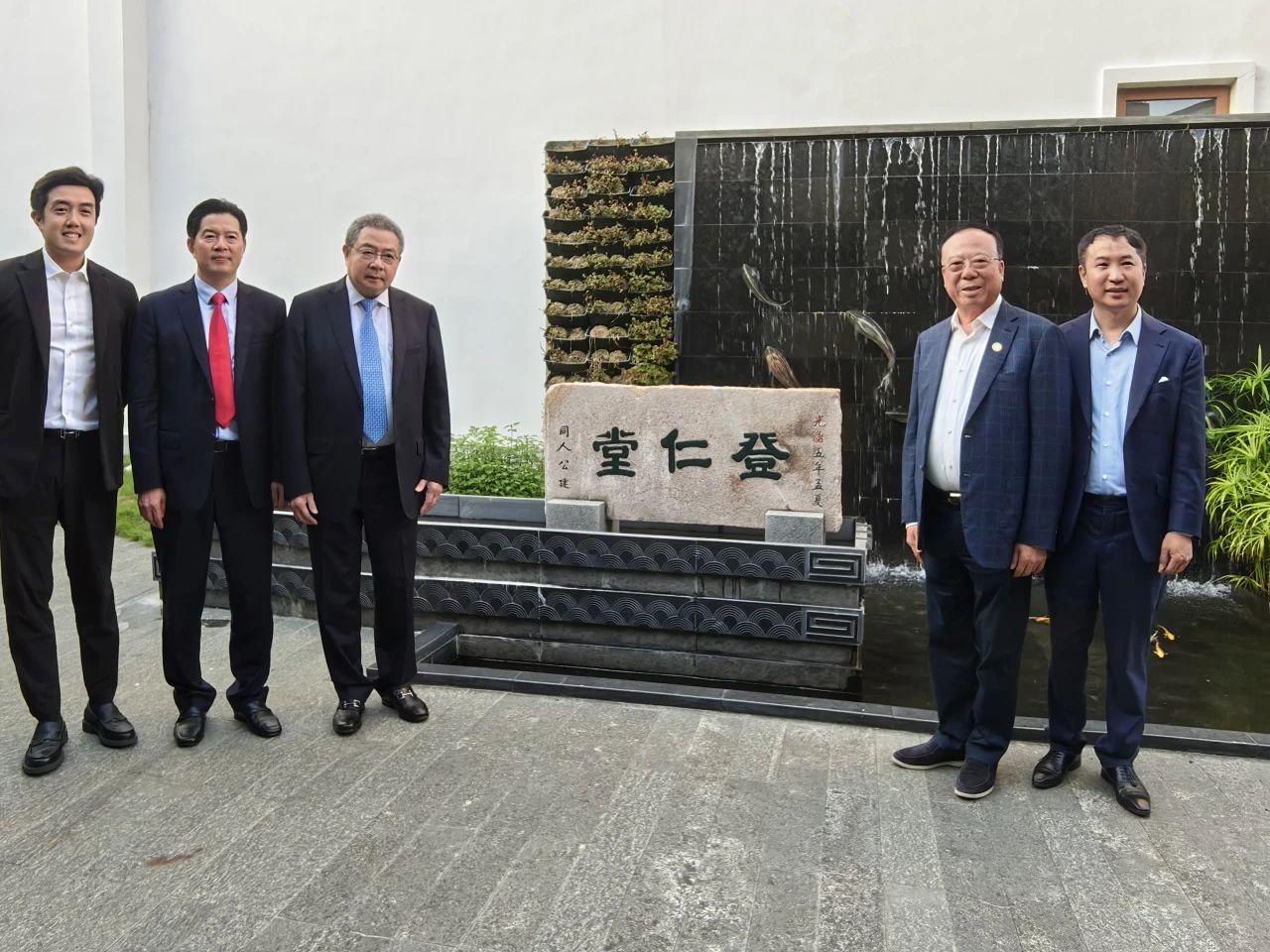 微信图片_20230922094046_1.jpg 微信图片_20230922094046_1.jpg