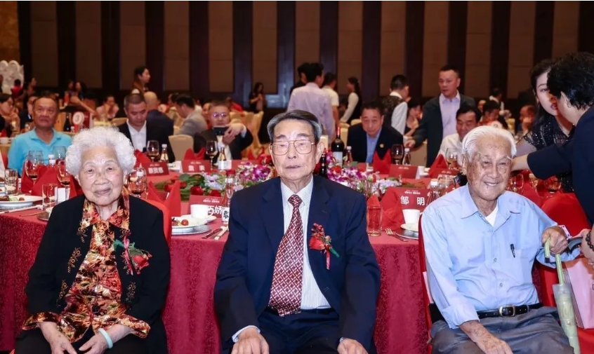 微信截图_20250808151131.png 微信截图_20250808151131.png