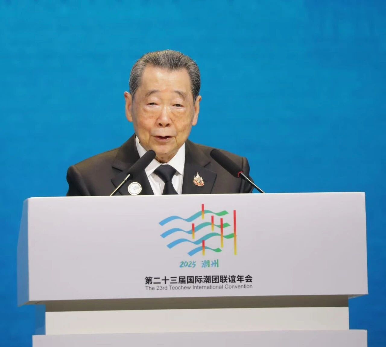 1b86e38780cbc9283c0c2acbf4490ec3.jpg 1b86e38780cbc9283c0c2acbf4490ec3.jpg